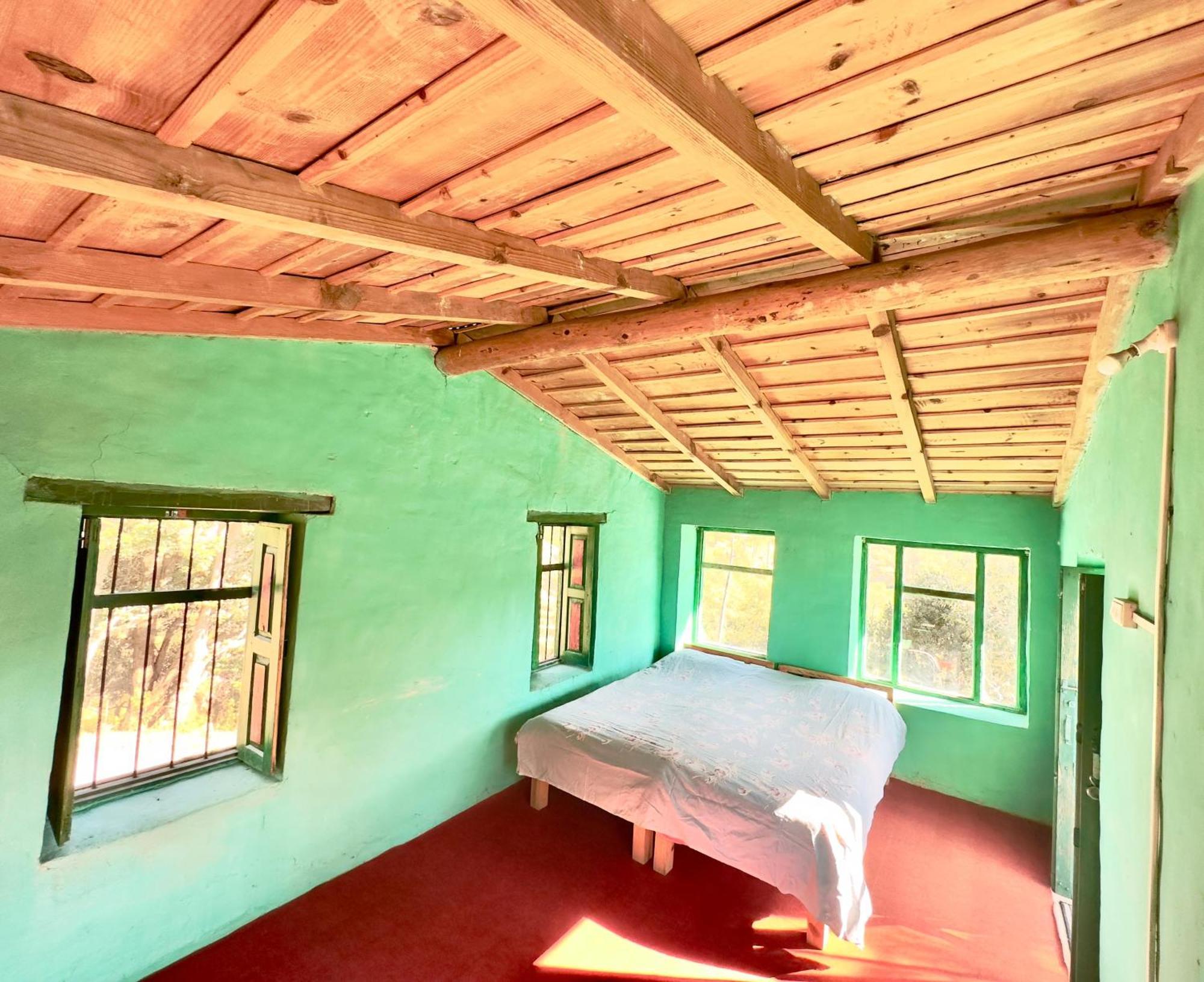 Joshi Cottage Binsar Eksteriør billede