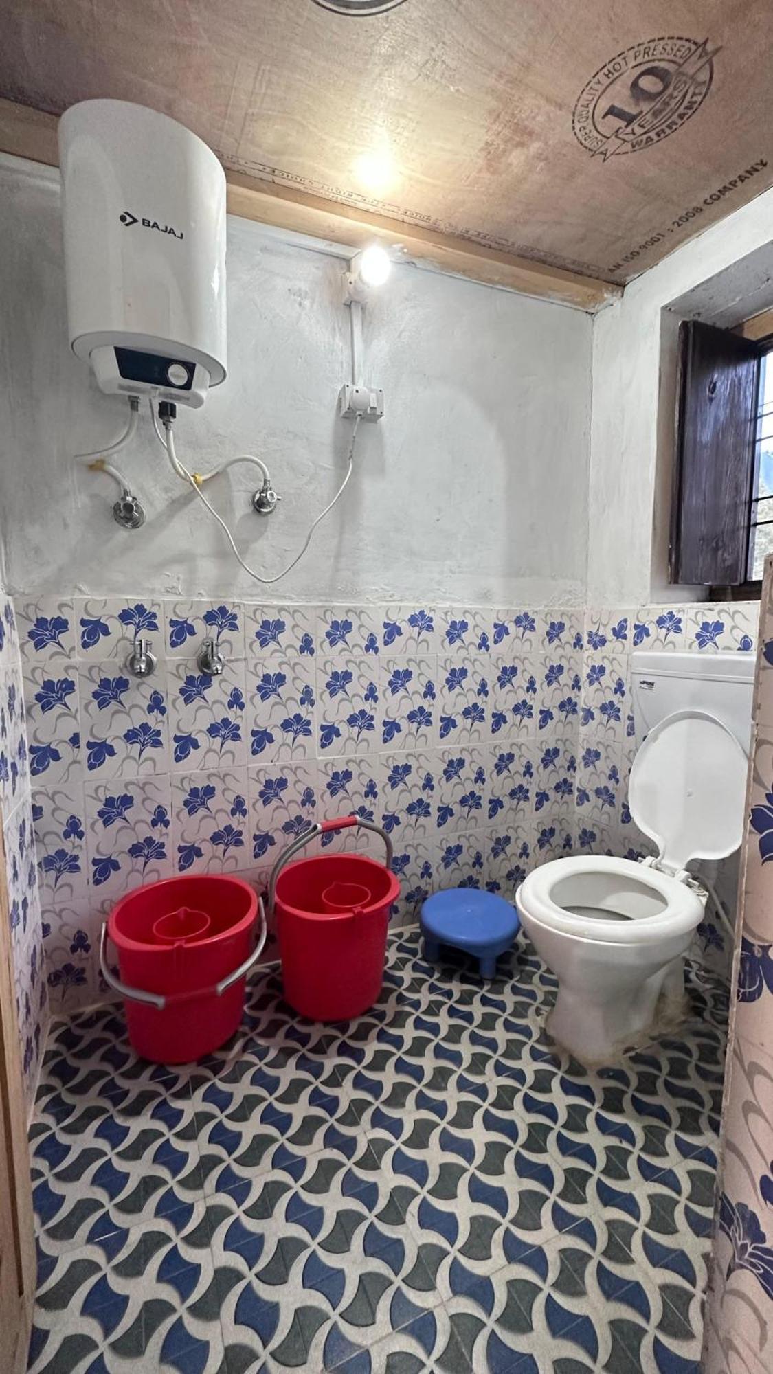 Joshi Cottage Binsar Eksteriør billede